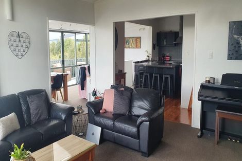 Photo of property in 48 Henry Hill Road, Taupo, 3330