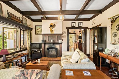 Photo of property in 250 Titirangi Road, Titirangi, Auckland, 0604