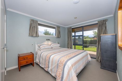 Photo of property in 2 Sherwin Avenue, Albert Town, Wanaka, 9305