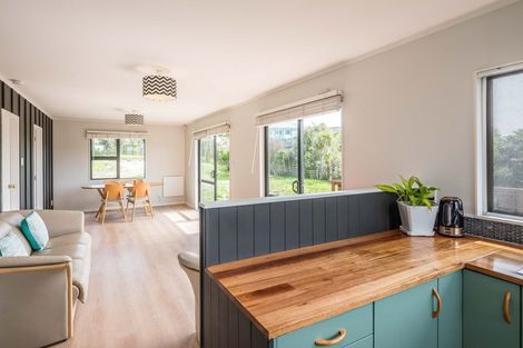 Photo of property in 26 Kitchener Street, Te Horo Beach, Otaki, 5581