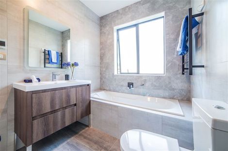 Photo of property in 36 Bounty Road, Long Bay, Auckland, 0630