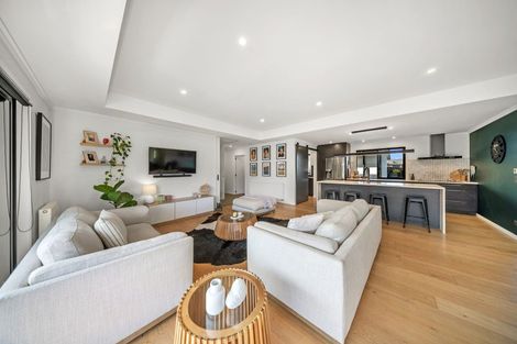 Photo of property in 4 Acheron Way, Te Anau, 9600