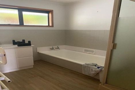 Photo of property in 5 Braemar Terrace, Johnsonville, Wellington, 6037