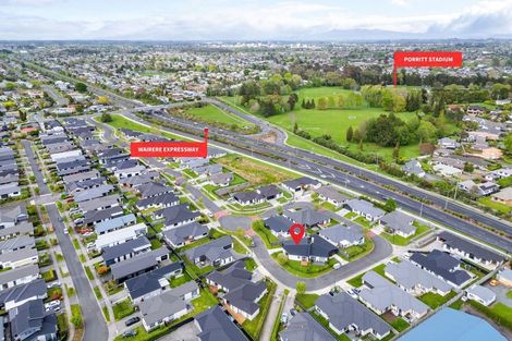 Photo of property in 2/31 Maggie Place, Chartwell, Hamilton, 3281