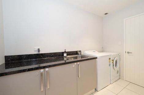 Photo of property in 10 Torbay Avenue, Huntingdon, Ashburton, 7774