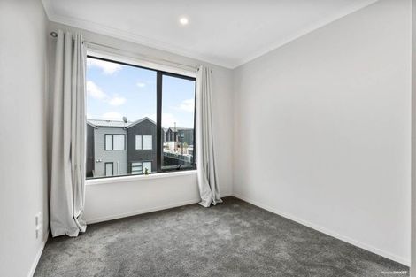 Photo of property in 30 Kauri Amber Road, Westgate, Auckland, 0614