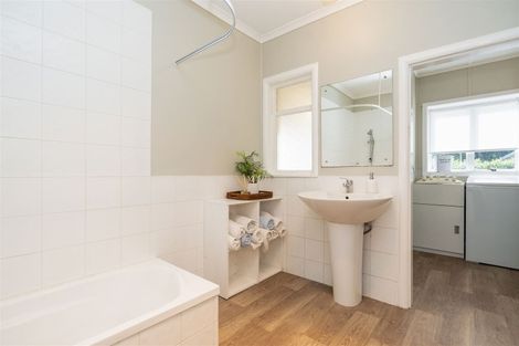 Photo of property in 10 Tui Avenue, Forest Lake, Hamilton, 3200