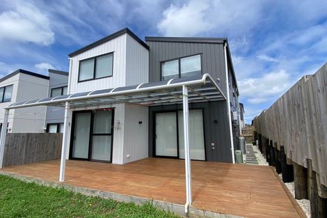 Photo of property in 7 Dinaric Lane, Westgate, Auckland, 0814
