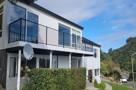 Photo of property in 10 Compass Way, Whitby, Porirua, 5024