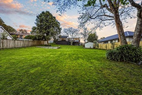 Photo of property in 43 Maude Street, Riverhead, 0820