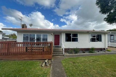 Photo of property in 17 France Street, Waiuku, 2123