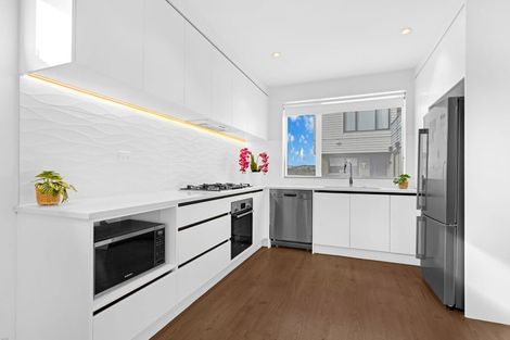 Photo of property in 6 Manahau Lane, Flat Bush, Auckland, 2019