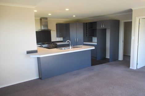 Photo of property in 53 Rosalie Terrace, Kelvin Grove, Palmerston North, 4414