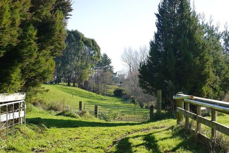 Photo of property in 24 Kelly Road, Lepperton, New Plymouth, 4373