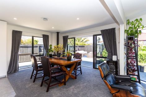 Photo of property in 9 Evenwood Place, Waimairi Beach, Christchurch, 8083