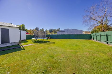 Photo of property in 3 Great North Road, Waipawa, 4210