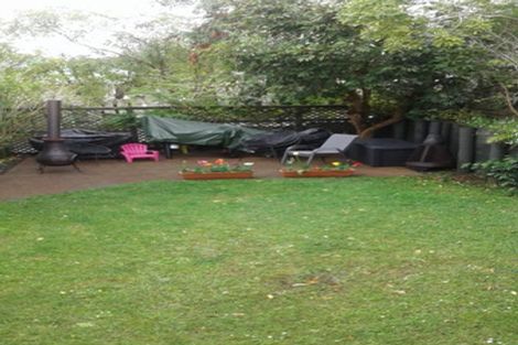 Photo of property in 2/20a Rawene Road, Birkenhead, Auckland, 0626