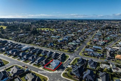 Photo of property in 50 Welsford Street, Woodend, 7610