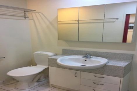 Photo of property in Terrace Heights Apartments, 5b/163 The Terrace, Wellington Central, Wellington, 6011