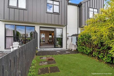 Photo of property in 21 Alliance Lane, Papakura, 2110