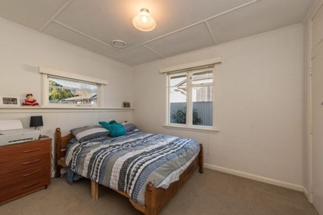 Photo of property in 27 Bledisloe Avenue, Stoke, Nelson, 7011