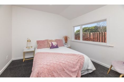Photo of property in 22 Tovey Street, New Brighton, Christchurch, 8061