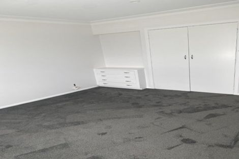 Photo of property in 2/17 Walter Street, Hauraki, Auckland, 0622