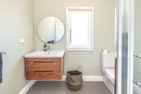 Photo of property in 32 Aotea Street, Castlecliff, Whanganui, 4501