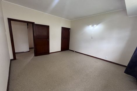 Photo of property in 2 Anderson Street, Hokowhitu, Palmerston North, 4410