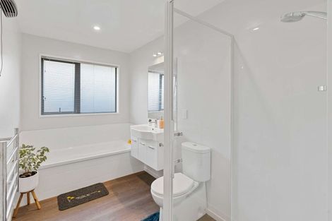 Photo of property in 5 Koreke Lane, Halswell, Christchurch, 8025