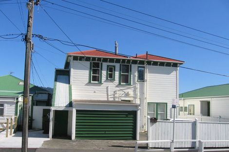 Photo of property in 6 Shannon Street, Mount Victoria, Wellington, 6011
