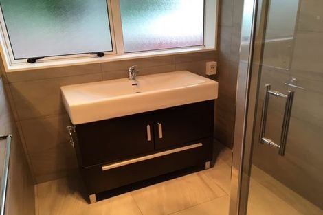 Photo of property in 2/527 Weymouth Road, Weymouth, Auckland, 2103