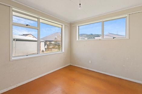 Photo of property in 7 Virgo Place, Kawaha Point, Rotorua, 3010