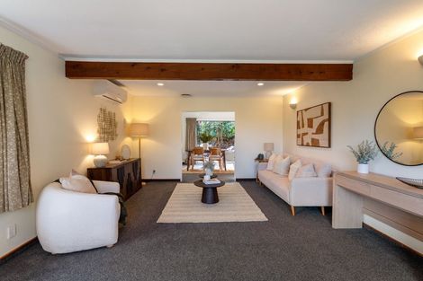 Photo of property in 39 Thatcher Crescent, Crofton Downs, Wellington, 6035