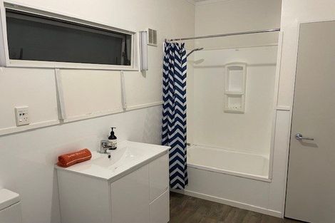 Photo of property in 963 Cove Road, Waipu, 0582