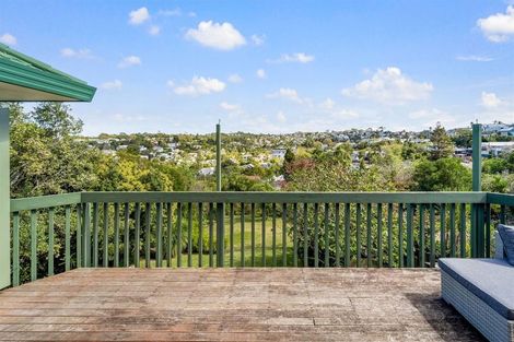 Photo of property in 528 Beach Road, Murrays Bay, Auckland, 0630