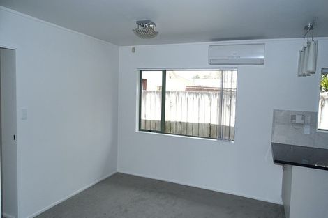 Photo of property in 100c Browns Road, Manurewa, Auckland, 2102