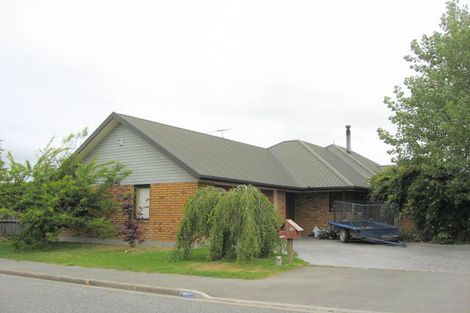 Photo of property in 21 Kowhai Avenue, Rangiora, 7400