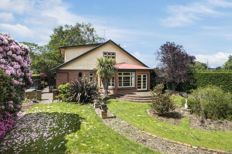 Photo of property in 936 Maungatua Road, Berwick, Outram, 9073