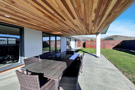 Photo of property in 3 Cirrus Place, Omarama, 9412