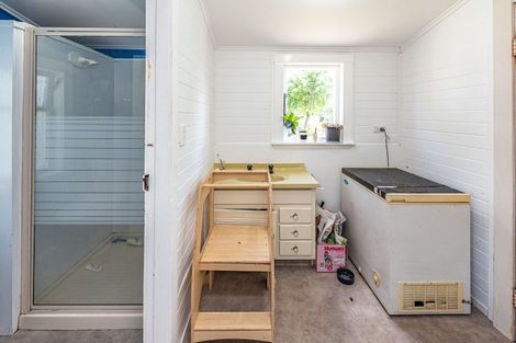 Photo of property in 11 Kelvin Street, Aramoho, Wanganui, 4500