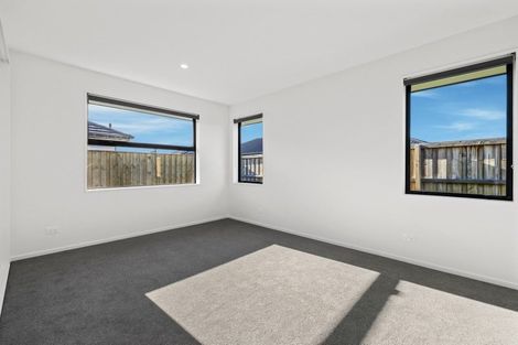 Photo of property in 38 Crossley Avenue, Woodend, 7610