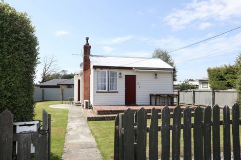 Photo of property in 81 Mcmurdo Street, Tinwald, Ashburton, 7700