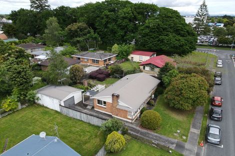 Photo of property in 6 Pickering Crescent, Chedworth, Hamilton, 3210