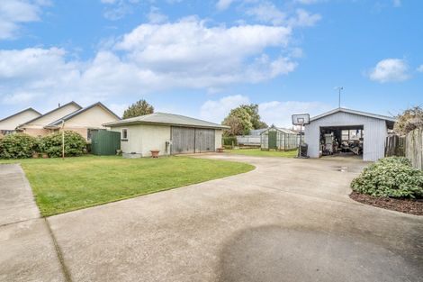 Photo of property in 28 Church Street, Winton, 9720