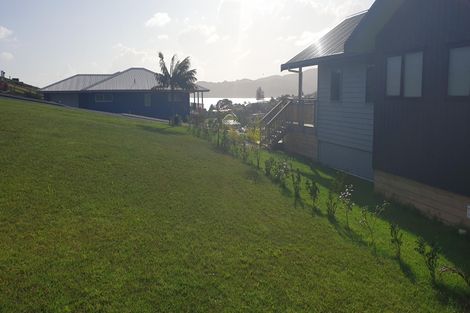 Photo of property in 19 Lori Lane, Coopers Beach, 0420