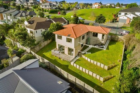 Photo of property in 40 Rising Parade, Fairview Heights, Auckland, 0632