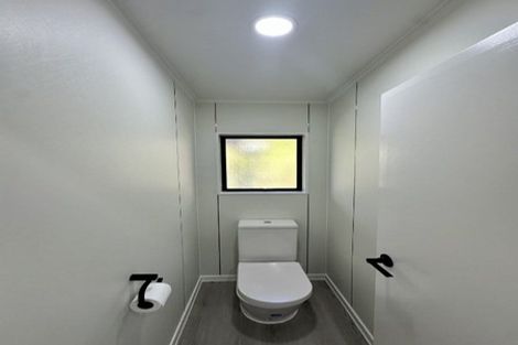 Photo of property in 16 Zingaro Place, Massey, Auckland, 0614
