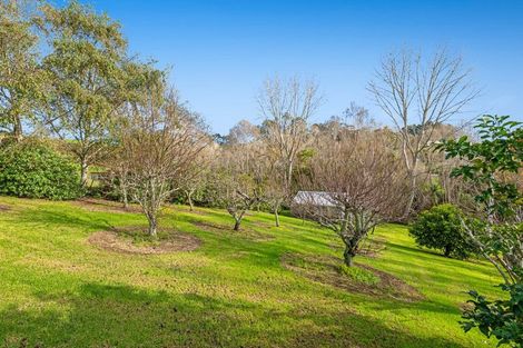 Photo of property in 11 Pineview Lane, Helensville, 0875
