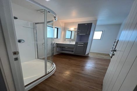 Photo of property in 388 Pine Valley Road, Dairy Flat, Silverdale, 0992